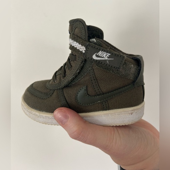 Nike Air Jordan Mid 1 Toddler Olive Green Print Size 5C - Picture 3 of 8
